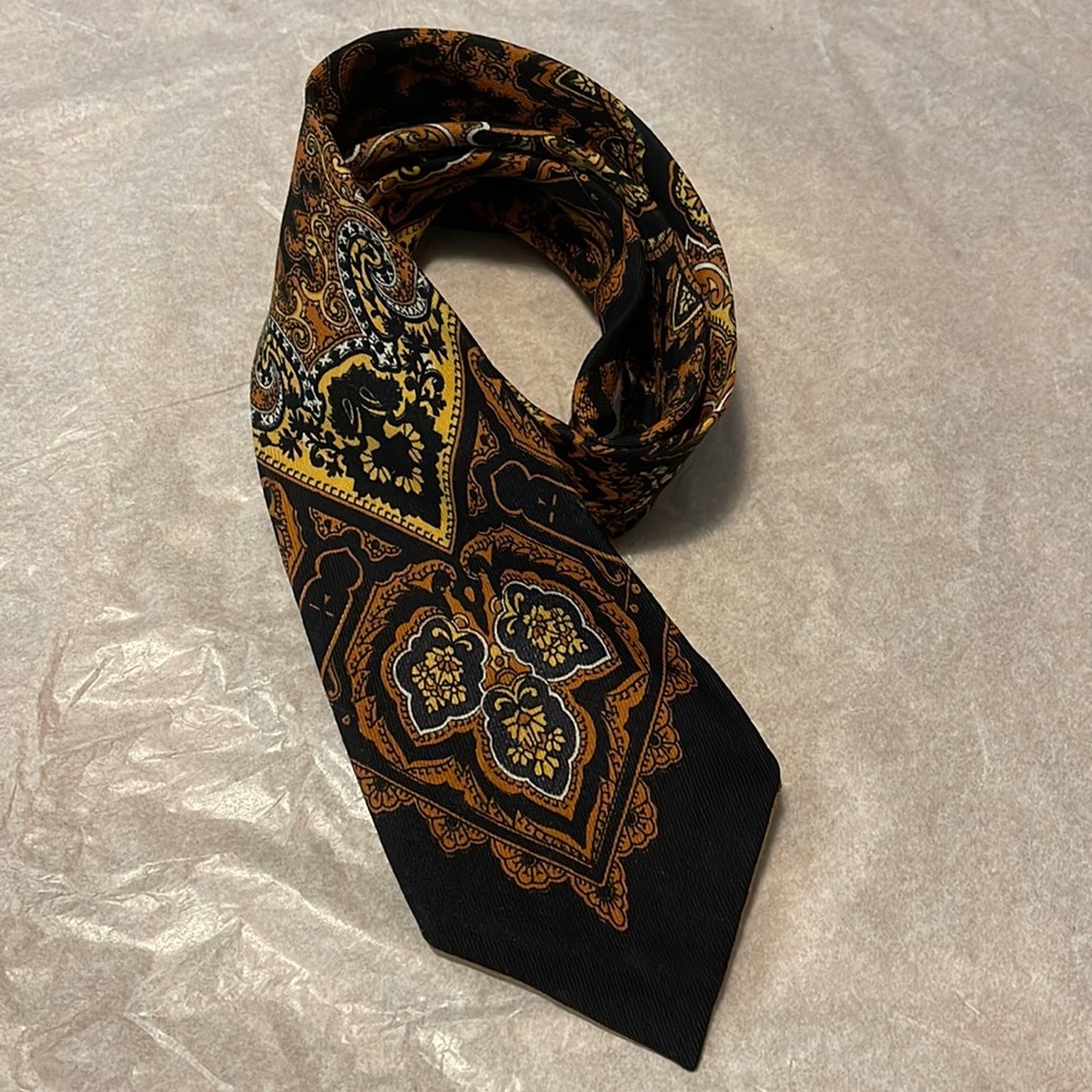 Used tie